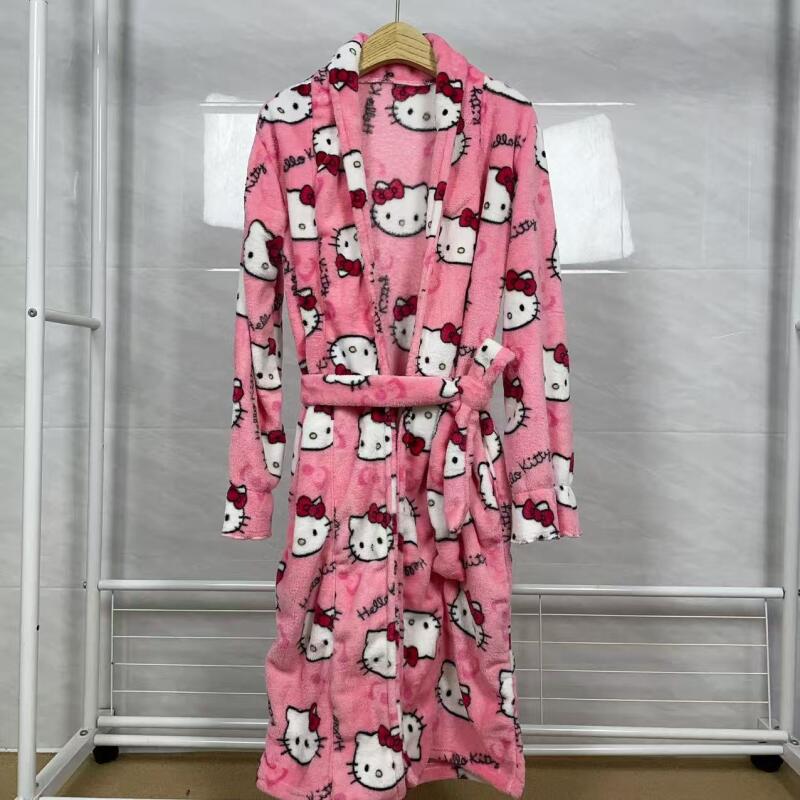 Nachtjapon Hello Kitty Nieuwe  - Winter Clothes recensie en prijs