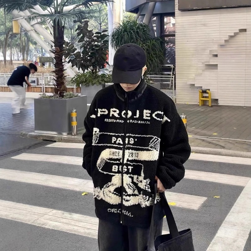 Hoge kwaliteit Y/project Casua - Winter Clothes Shop recensie en prijs